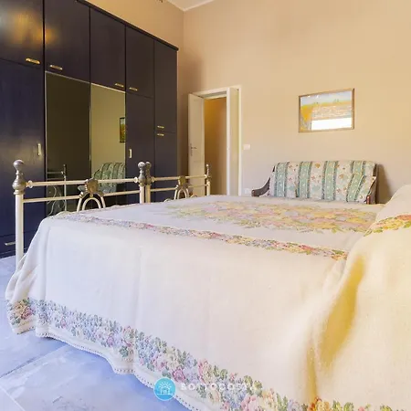 Dimora Di Halem Apartment